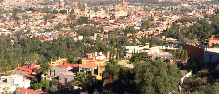 The gorgeous city with La Parroquia, a gothic-style church right in the middle next to the jardin.
